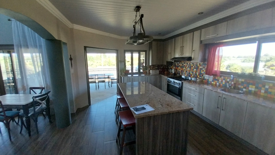 6 Bedroom Property for Sale in Deneysville Free State